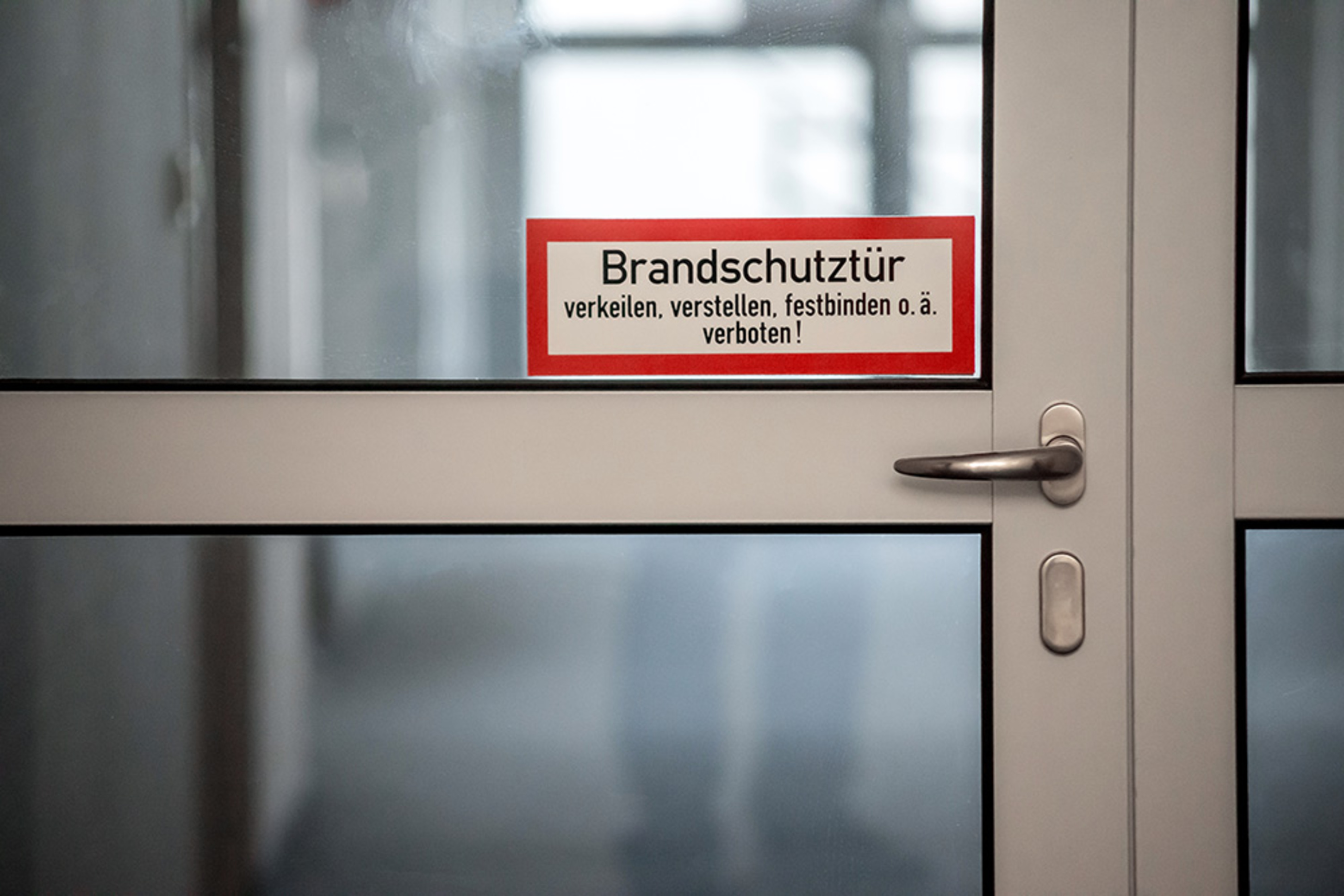 Baulicher Brandschutz bei Elektro Hofmann GmbH in Karlstadt