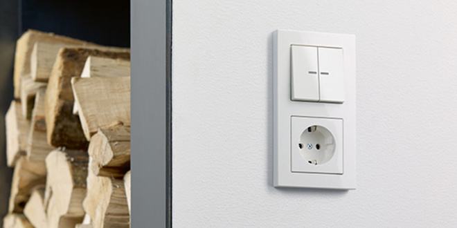 JUNG KNX Taster F 10 bei Elektro Hofmann GmbH in Karlstadt