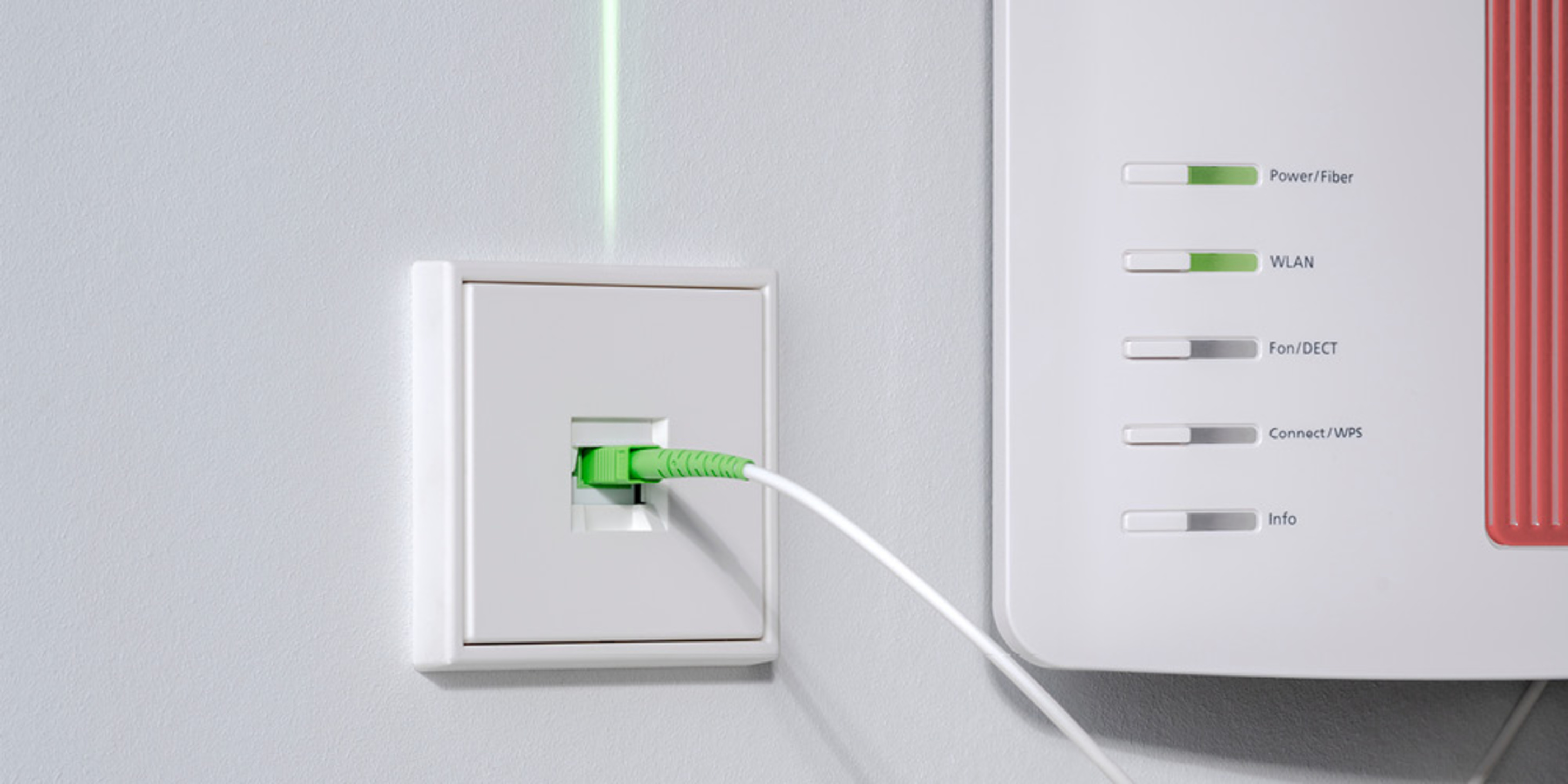 Die neuen Glasfaser-Anschlussdosen bei Elektro Hofmann GmbH in Karlstadt