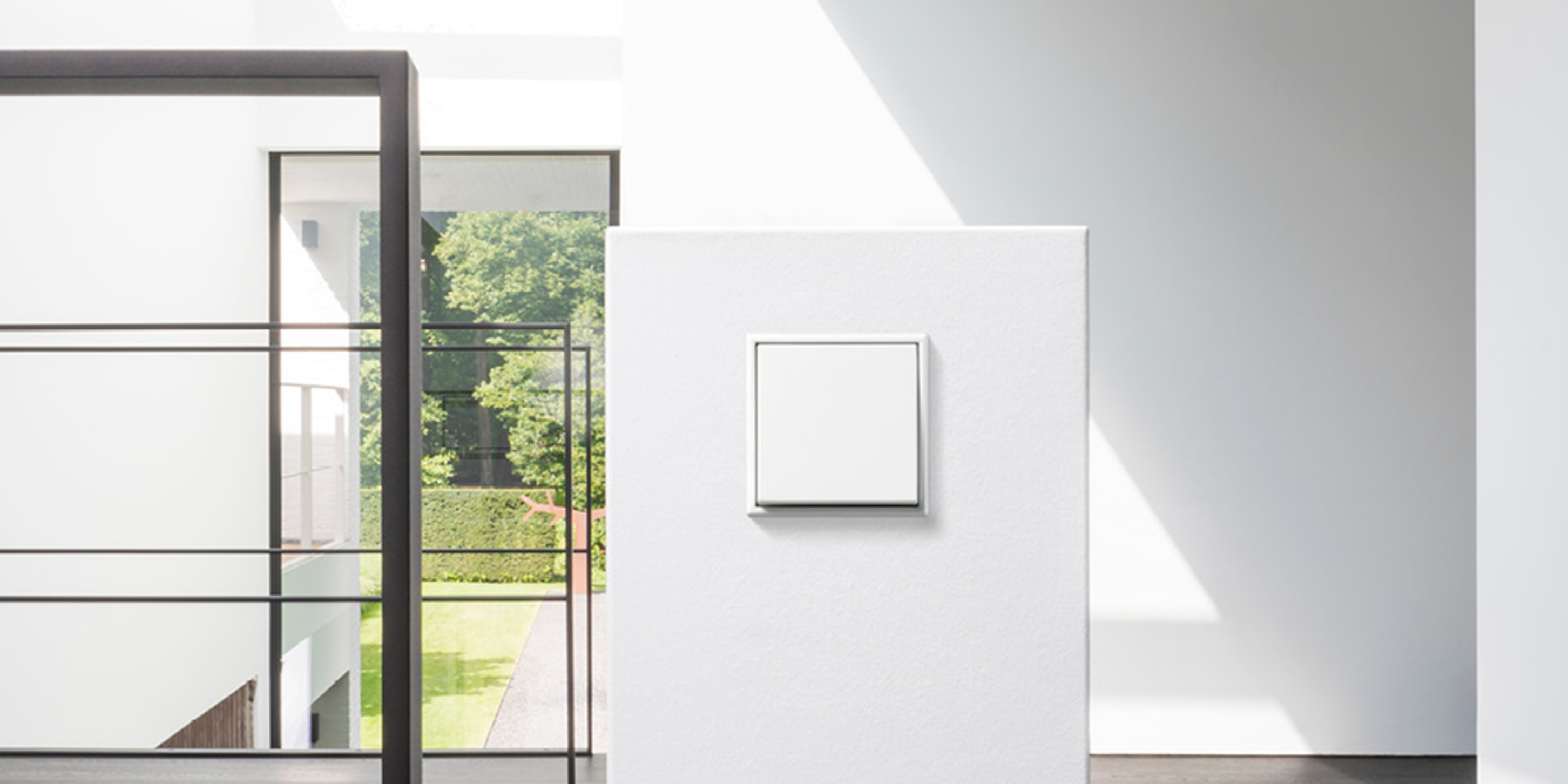 JUNG Schalterprogramme bei Elektro Hofmann GmbH in Karlstadt